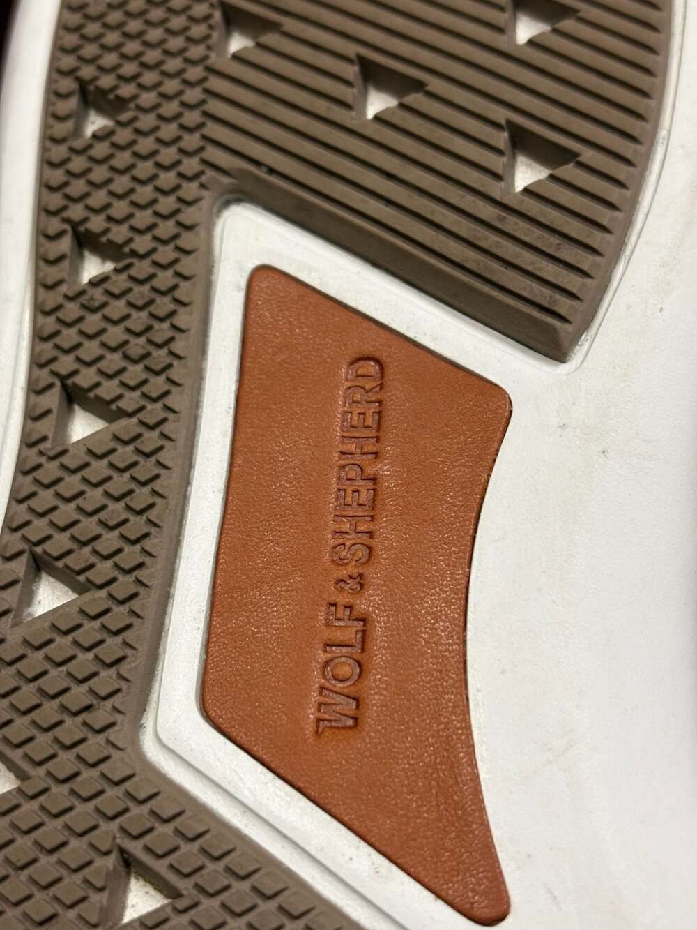 Wolf & Shepherd Crossover Victory Trainer Mesh and Leather Sneakers - Picture 8 of 9